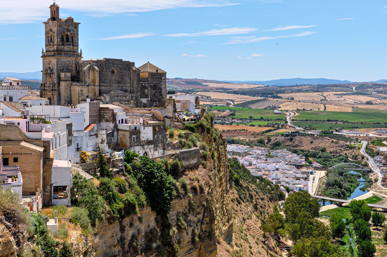 Photo by Jose Francisco Fernandez Saura: https://www.pexels.com/photo/scenic-view-of-arcos-de-la-frontera-in-spain-24821595/